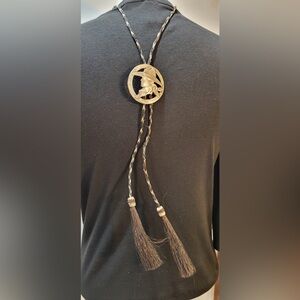 🧧Reduced Price....Vintage horse hair western bolo tie with silver cowboy head